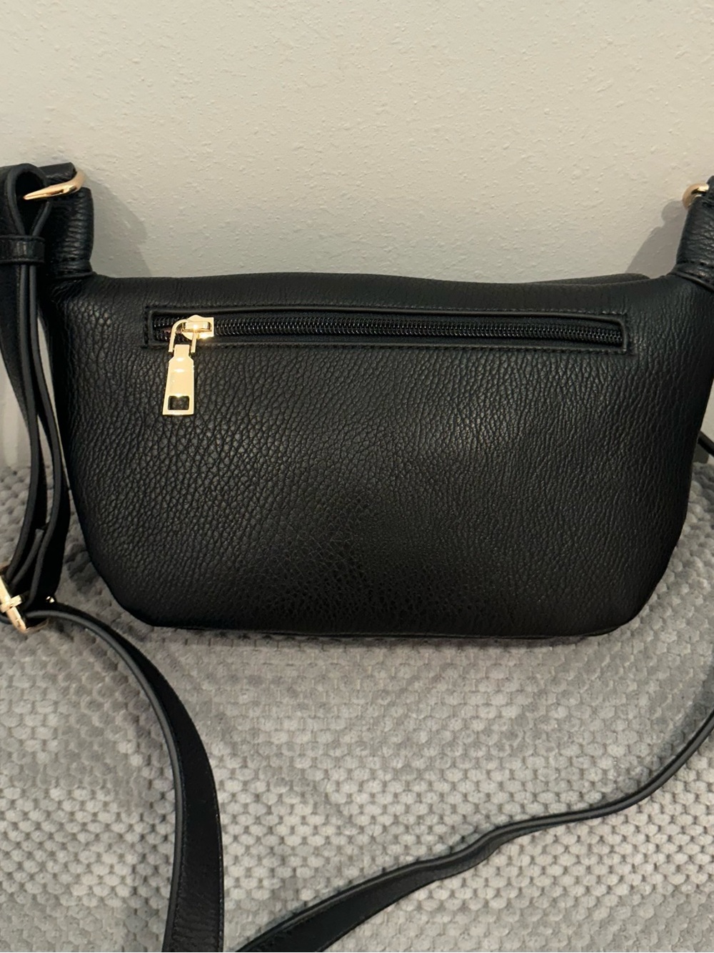 Poppy & Peonies Black Vegan Crossbody Belt Bag  (The Sidekick) - Picture 3 of 3